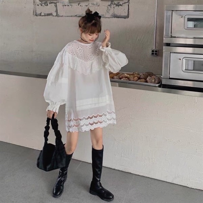 Đầm sơmi tay phồng phối ren