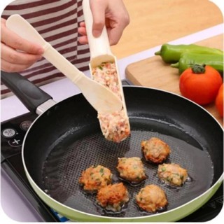 Dụng cụ chia thịt viên, chả cá siêu nhanh 2019