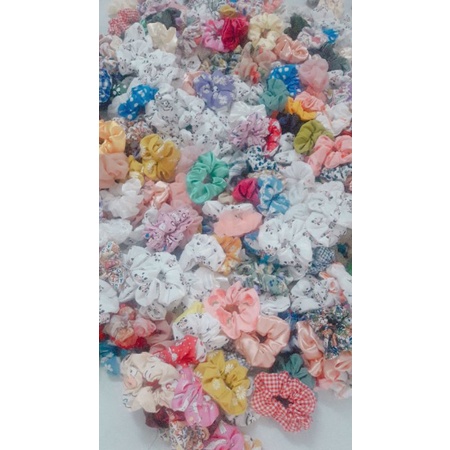 Scrunchies mẫu ngẫu nhiên cho sỉ đặt
