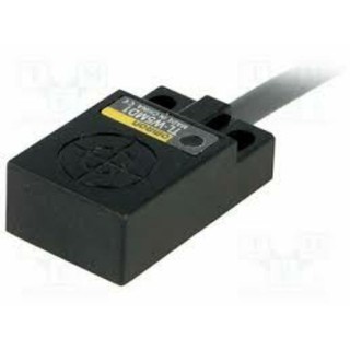Cảm biến tiệm cận  Omron TL W5MD1