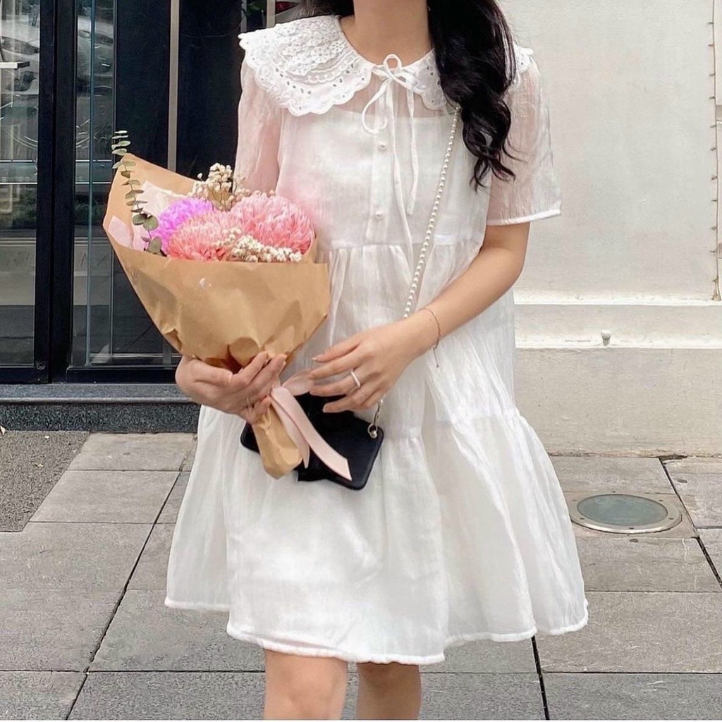 Váy babydoll chât thô trắng Váy babydoll trắng cổ bẻ sen bánh bèo