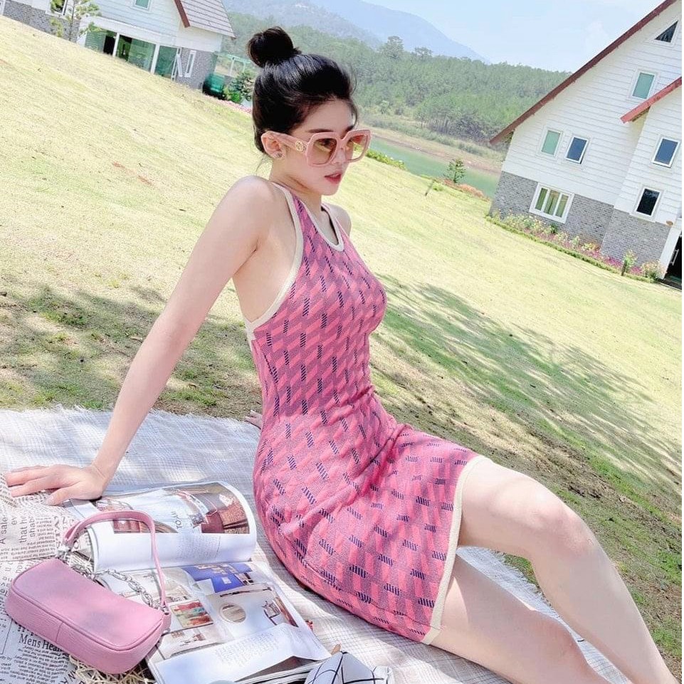 Váy Body Ba Lỗ Tôn Dàn Lắm Ạ | BigBuy360 - bigbuy360.vn