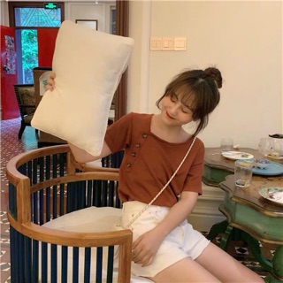 Áo thun nút chéo ulzzang