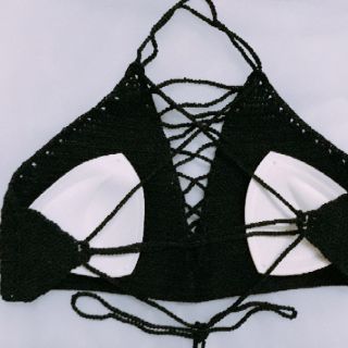 Áo bikini len móc