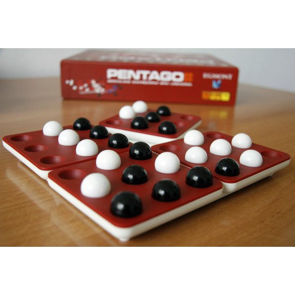 TRÒ CHƠI BOARDGAME PENTAGO - CỜ CARO KIỀU MỚI