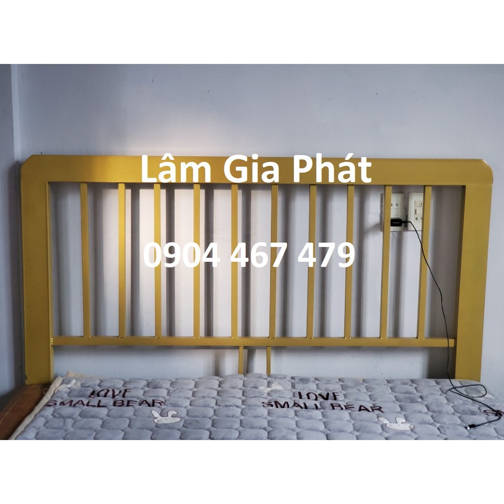 Giường sắt hộp vàng đồng ngang 1m6 mẫu chuẩn đẹp