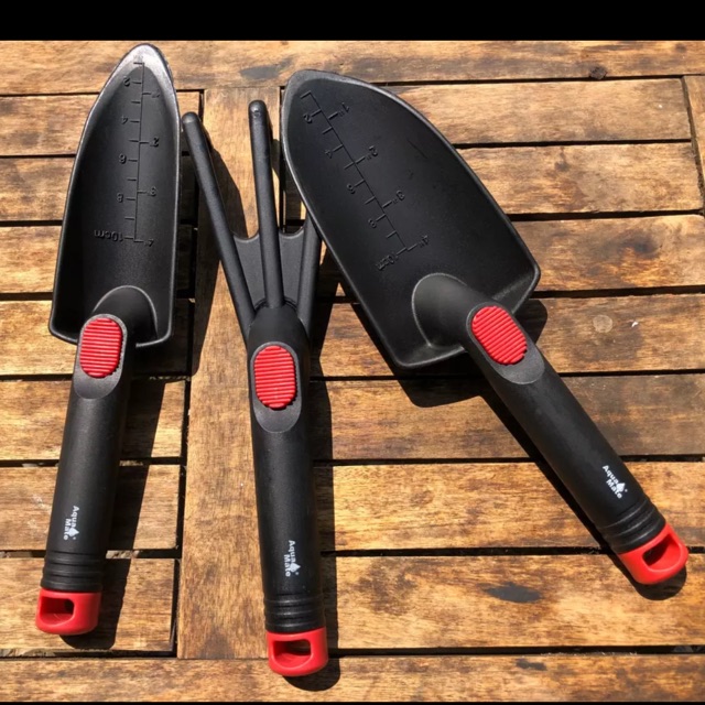 Bộ dụng cụ làm vườn 3 cái