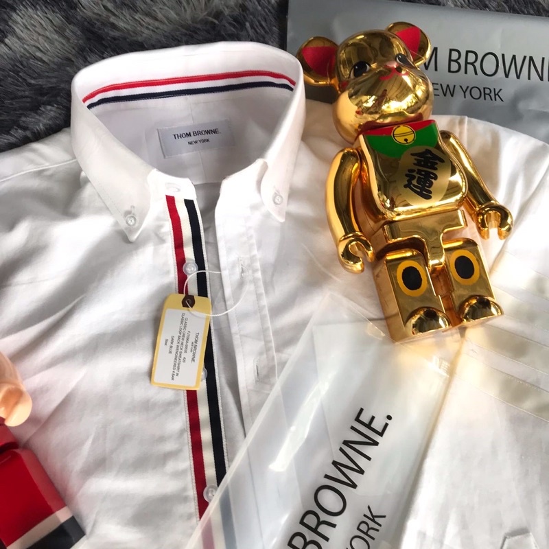 Áo sơ mi thom browne trăngs viền 4 sọc trắng