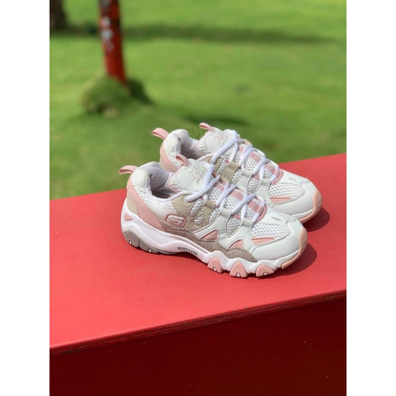 Giày Skechers real 2hand! Chân 22cm size 35~35,5 Duy nhất 1 đôi