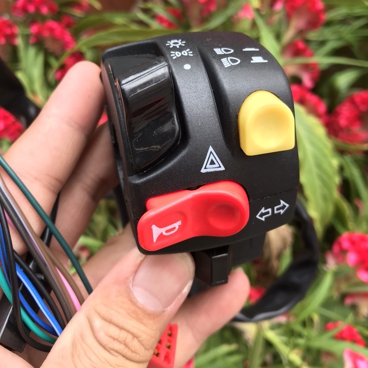 Cùm Công Tắc Domino Full Chức Năng Thích Hợp  Sirius Wave Nouvo msx Zoomer Raider Sonic Nova Su Sport Yaz