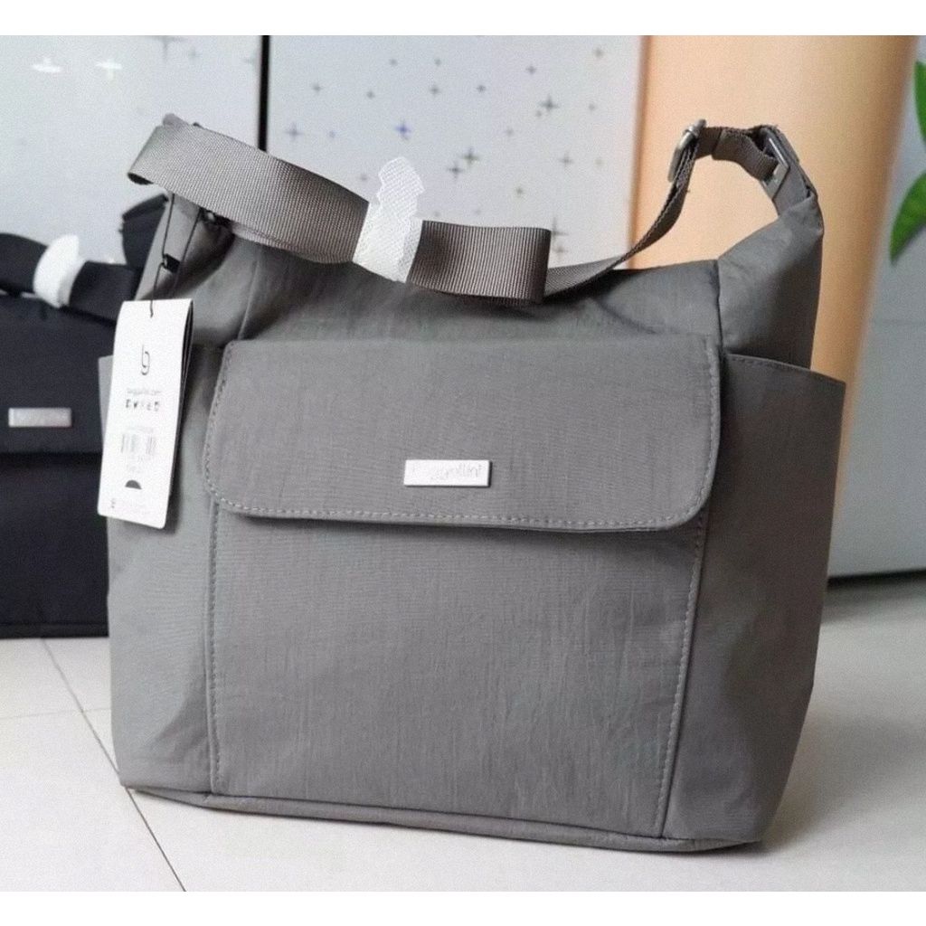 Túi đeo chéo nữ Baggallini - Italia