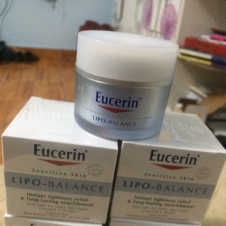 kem dưỡng ẩm cho da khô-da nhạy cảm Eucerin Lipo Balance