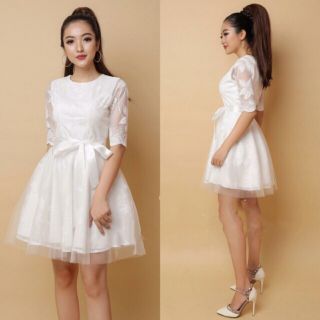 Đầm ren xòe cột nơ