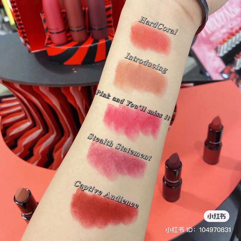 Set MAC Mistletoe Matte Powder Kiss Lipstick - Limited Edition 💞