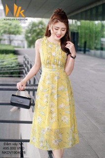 Đầm maxi cổ yếm