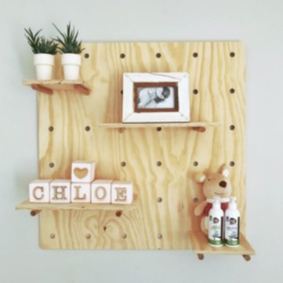 Pegboard Tấm kệ gỗ thông che ổ điện
