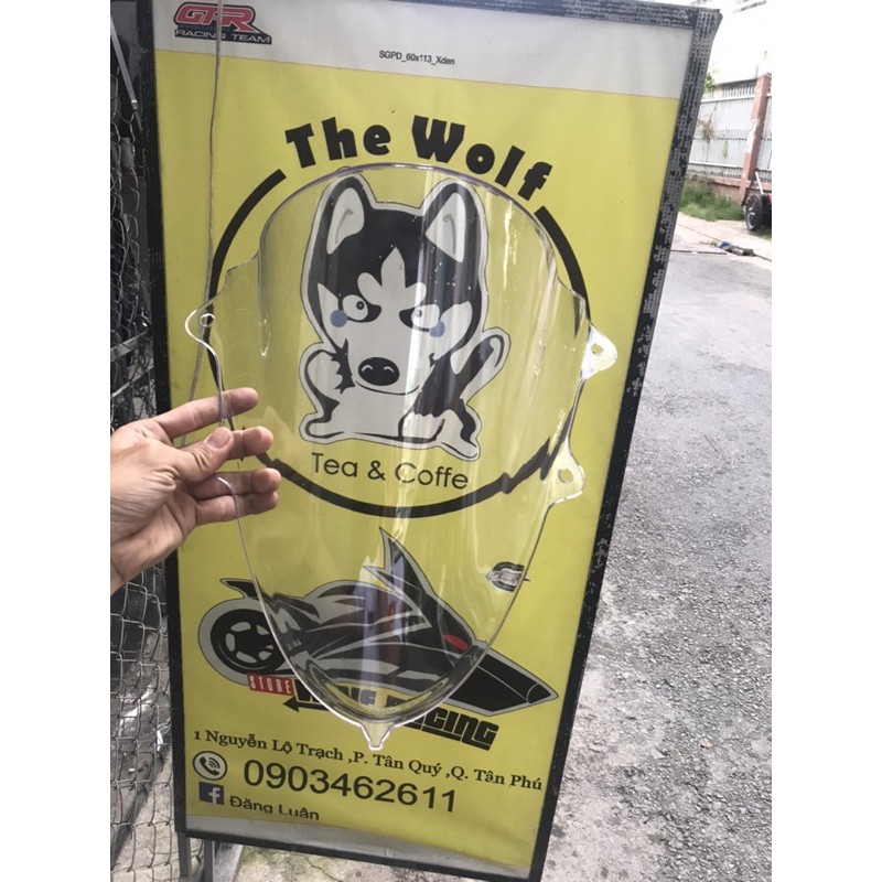 Kính chắn gió R15v3 trong suốt
