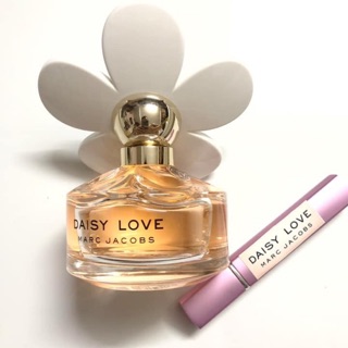Mẫu thử nước hoa Marc Jacobs Daisy Love dạng xịt 10ml