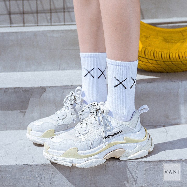 Tất Vớ Nam Nữ Cao Cổ 2 Chữ X Phong Cách Unisex - Vani Store