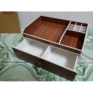 Tủ mĩ phẩm 2 tầng, khay đựng mĩ phẩm màu gỗ đậm, 9 ô son
