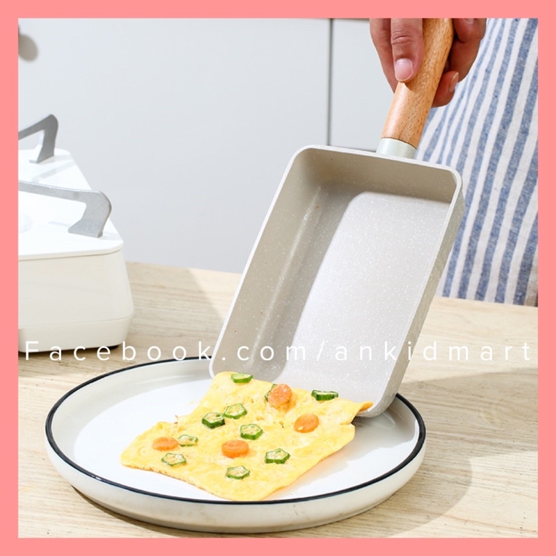 Chảo vuông mini chiên trứng có tay cầm bằng gỗ kiểu Nhật