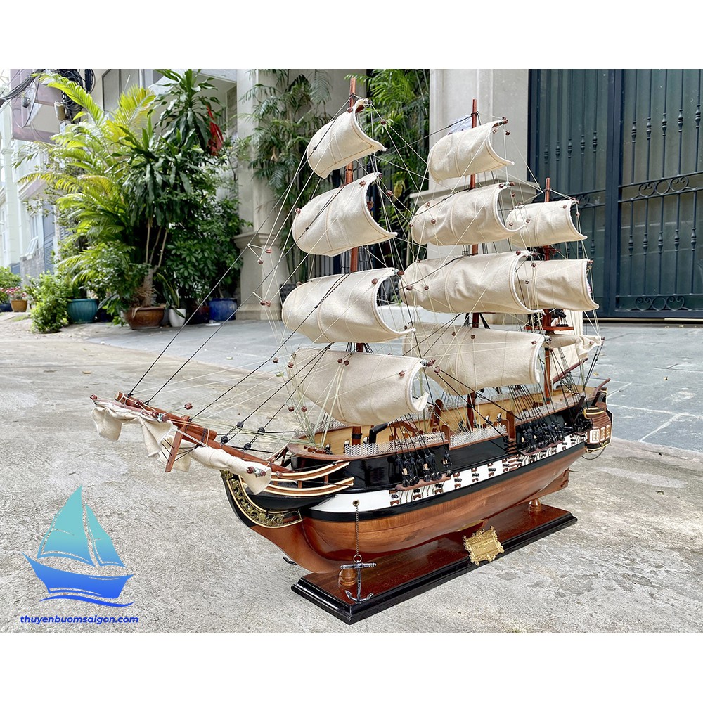 Thuyền buồm mỹ nghệ USS Constitution gỗ tự nhiên dài 95cm lắp ráp sẵn, mô hình thuyền gỗ trang trí phòng làm việc
