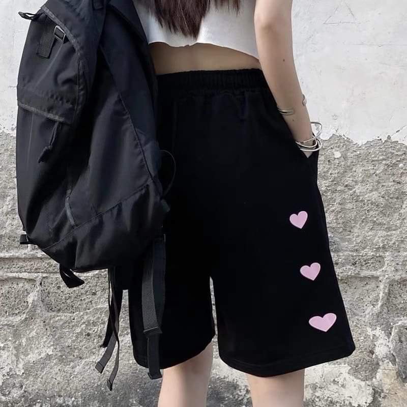 Quần đùi chữ tim hồng trước sau KA11