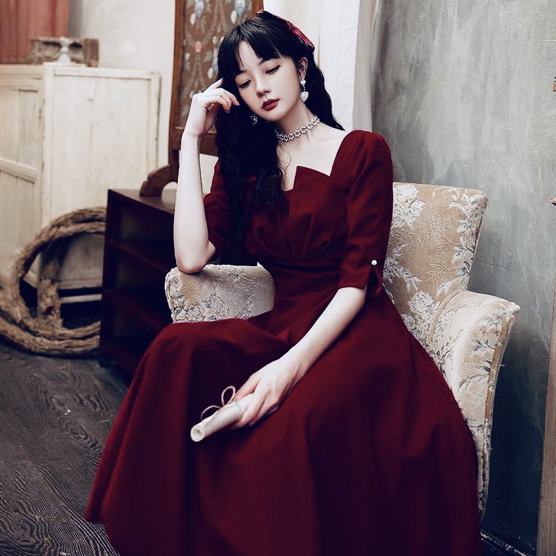 VÁY NHUNG ĐỎ ĐÔ DÁNG XOÈ DÀI 106cm TIỂU THƯ ( video quay- ảnh thật trải thảm) | BigBuy360 - bigbuy360.vn