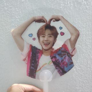 Quạt trong NCT Jaemin