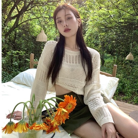 QKOOLE Áo croptop  dệt kim tay dài cổ tròn phong cách cổ điển Hàn Quốc cho nữ