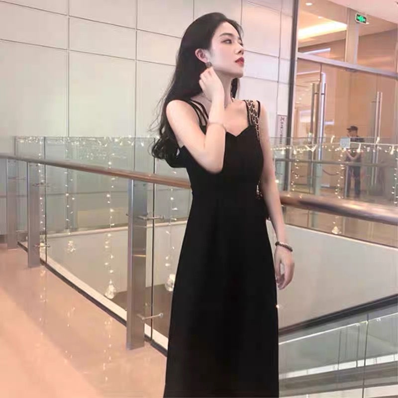 Đầm Hai Dây Dáng Dài Cổ Vuông Màu Đen Phong Cách Hàn Quốc Thời Trang Cho Nữ