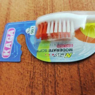 Bàn chải đánh răng KAGA - Xuất xứ Thái Lan