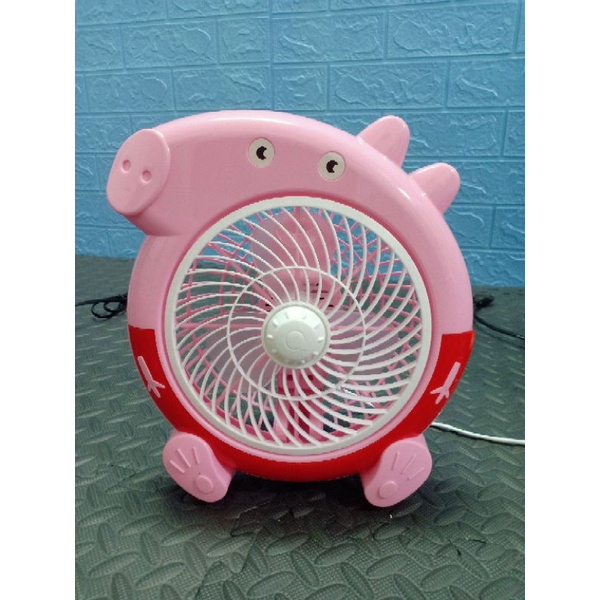 Quạt để bàn, để giường hình thú dễ thương, kích thước 30x30cm cắm điện 220v (Bảo hành 12 tháng)
