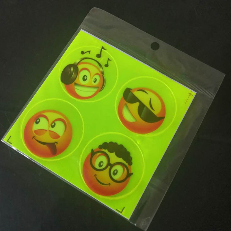 Tem Dán Phản Quang Mặt Cười, Sticker Mặt Cười Dán Đồ, Keo Dính Chắc, Phản Quang Tốt