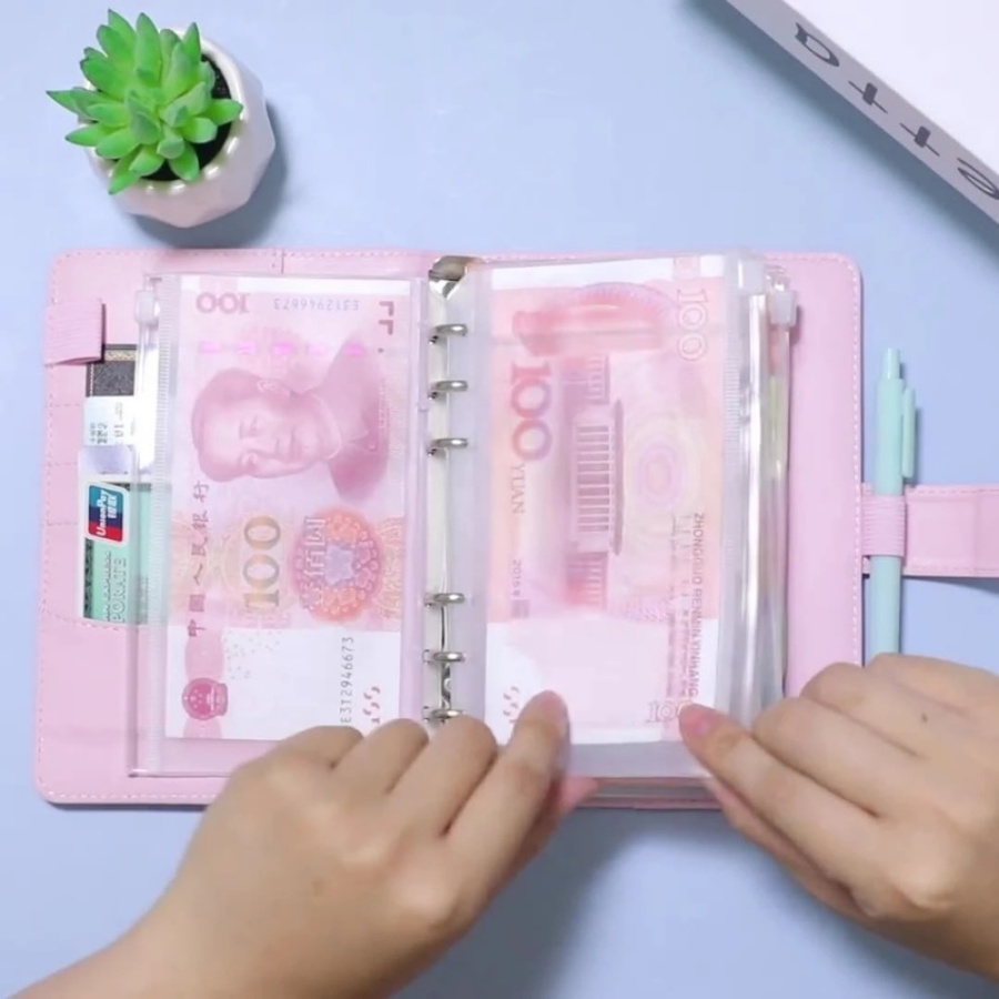 Sổ Tay A6 Bìa Da Pu Kèm 12 Túi Đựng Và 2 Nhãn Dán Tiện Dụng