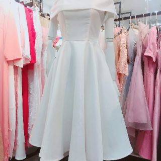 Đầm xoè trễ vai cao cấp