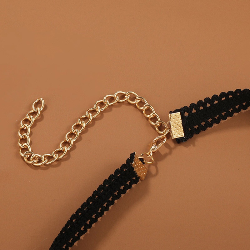 Chuỗi Ngọc Trai Đeo Chân Hình Dơi Độc Đáo Cho Nữ