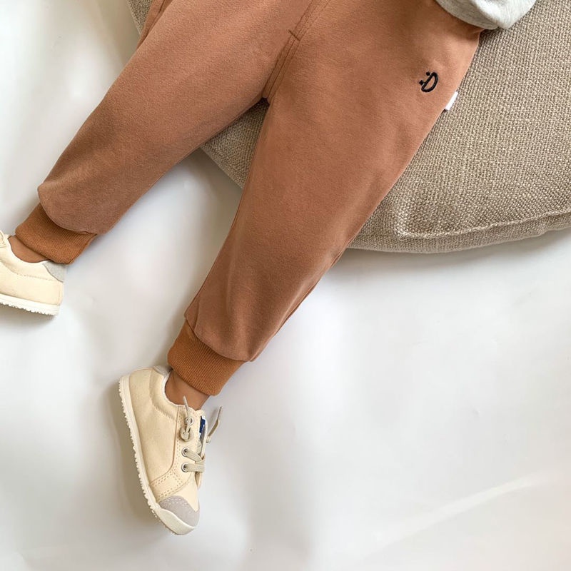 Quần Dài Thể Thao Phong Cách Mới Thời Trang Xuân Thu Cho Bé Trai Và Gái