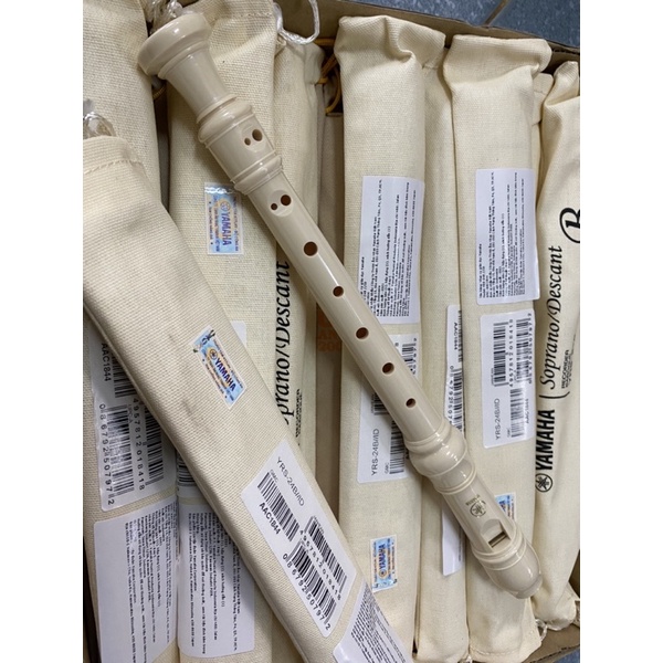 Sáo recorder Yamaha YRS-24B