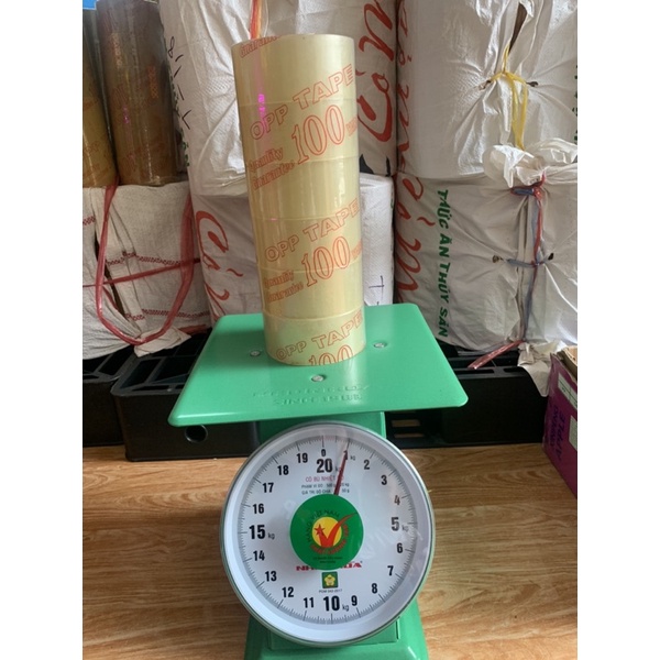 BĂNG KEO TRONG/ĐỤC 1KG GỒM 6 CUỘN LÕI 5LI
