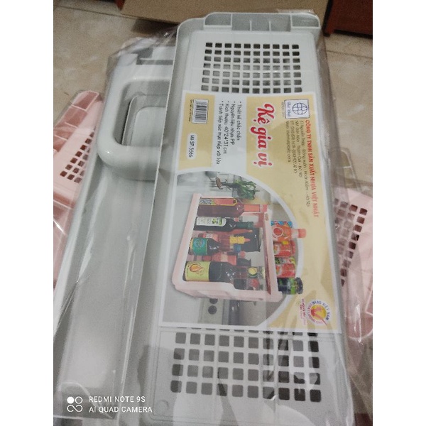 Kệ nhựa đặt đồ gia vị. đa năng hãng nhựa việt nhật.