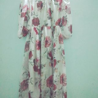 Đầm thanh lý (new 99%)