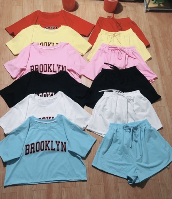 [Mã WASTHOT giảm 15K đơn bất kì] Video_Sét áo croptop + quần siêu xinh | BigBuy360 - bigbuy360.vn