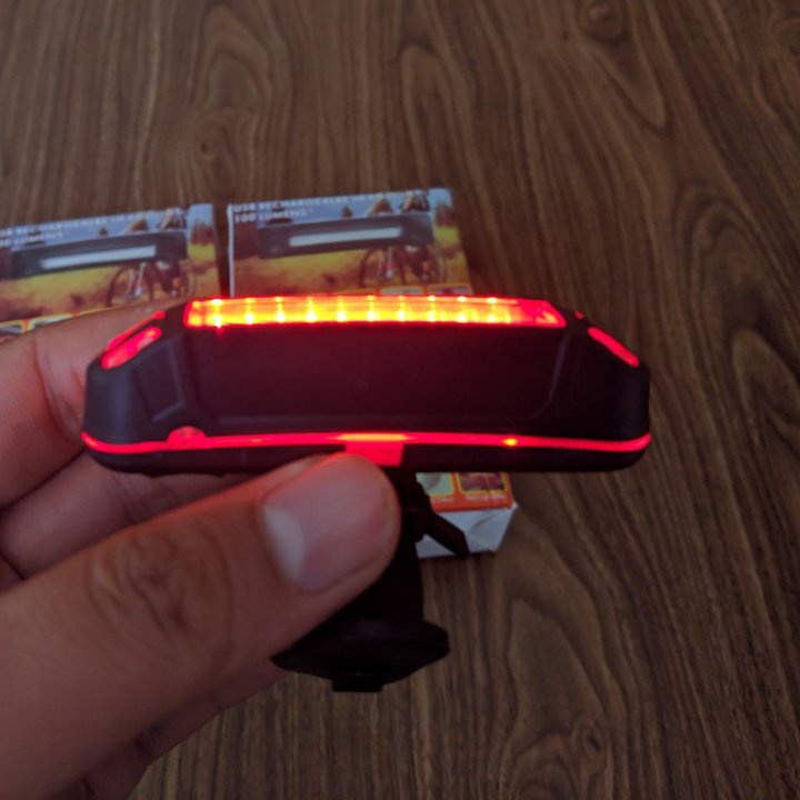 Đèn hậu xe đạp nháy 2 màu xanh đỏ, đèn led tín hiệu trước sau cảnh báo an toàn chống nước sạc usb