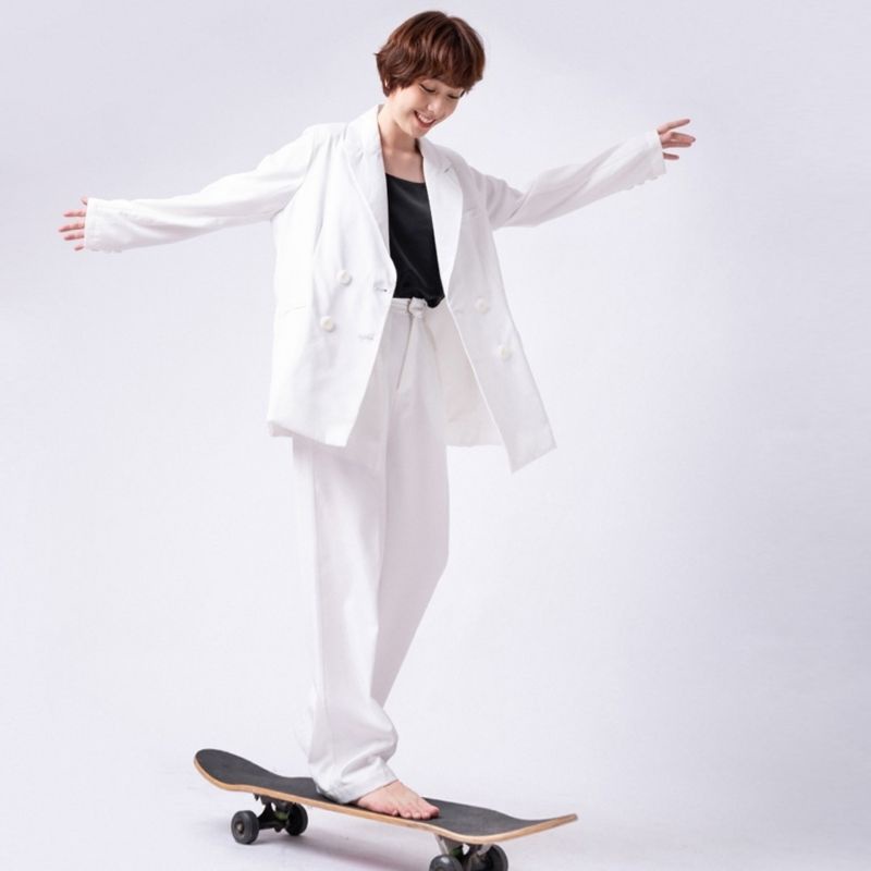 HY Basic Áo blazer free size đơn với 4 khuy và túi mổ 2 bên thích hợp cho mọi cô nàng công sở cá tính | BigBuy360 - bigbuy360.vn