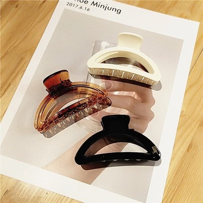 Kẹp tóc càng cua phong cách Hàn Quốc màu hổ phách cá tính