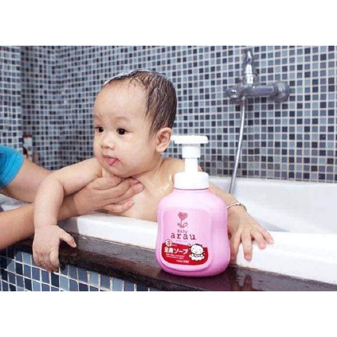 Combo Sữa tắm trẻ em Arau Baby 450ml tặng túi 400ml