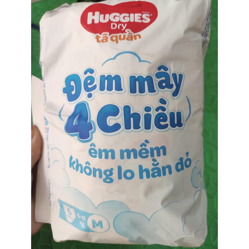 Combo 30 Tã quần Huggies sai M _túi- 6 miếng ,hàng khuyến mãi giá tốt