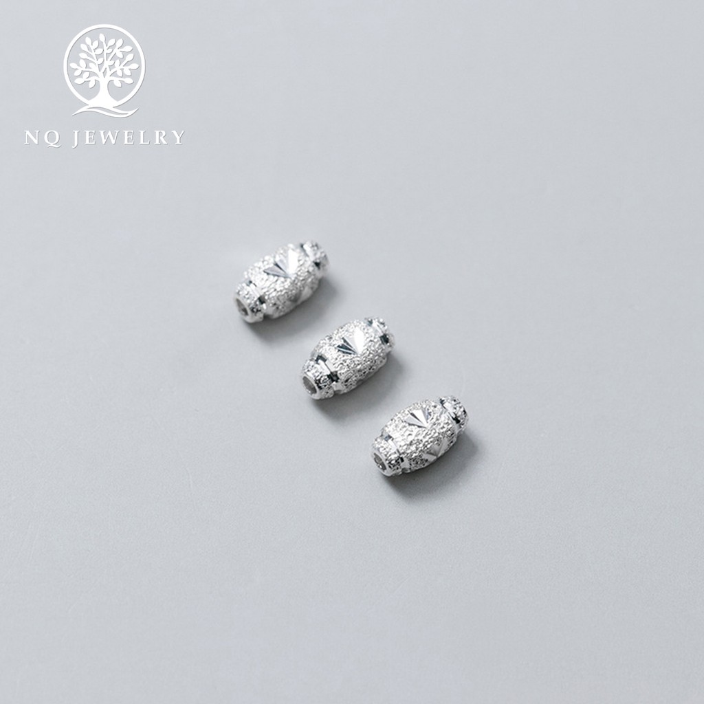 Charm bạc ô liu xỏ ngang (bạc trắng) - NQ Jewelry