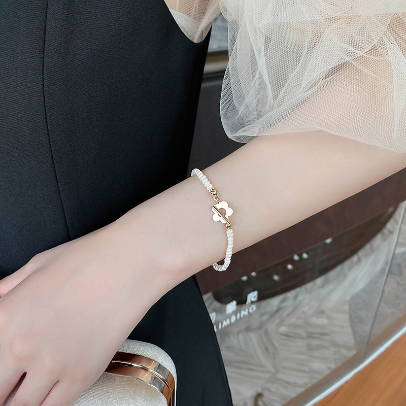 Vòng Tay Ngọc Trai Tự Nhiên Thiết Kế Sang Trọng